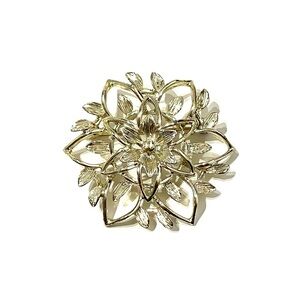 Sarah Coventry Light Gold Tone Flower Brooch